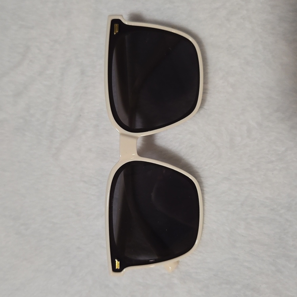 Large square cream color sunglasses, black lenses, gold accents